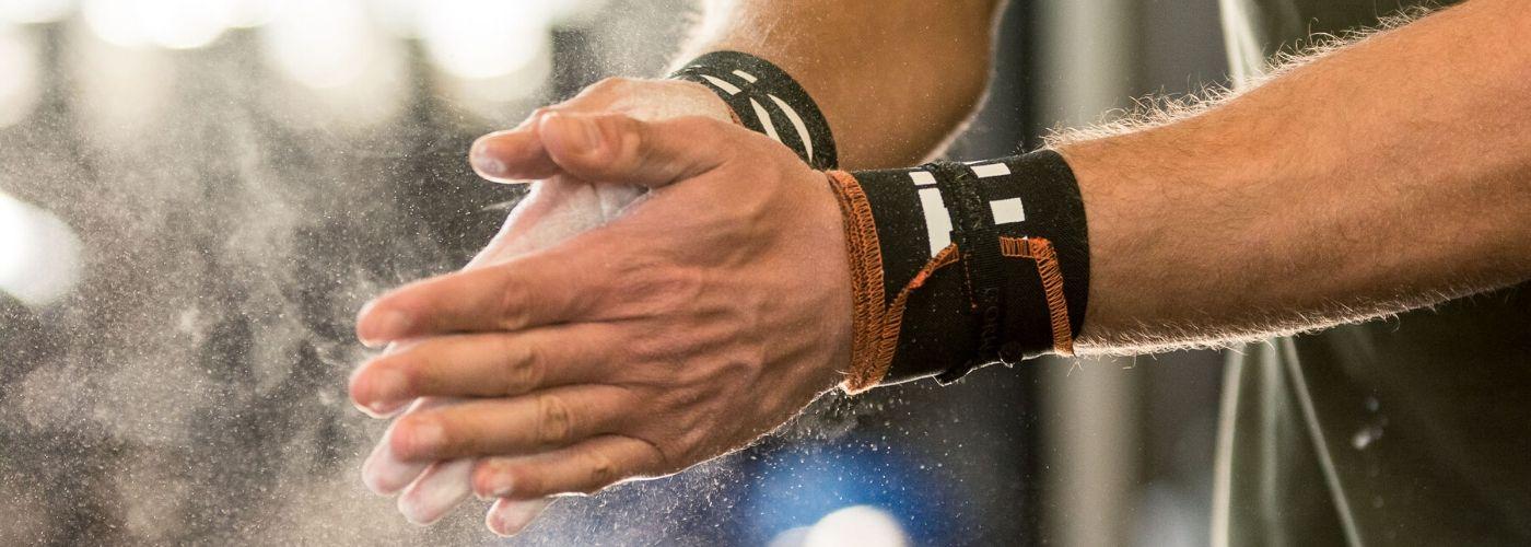 Quick Crossfit Hand Taping 