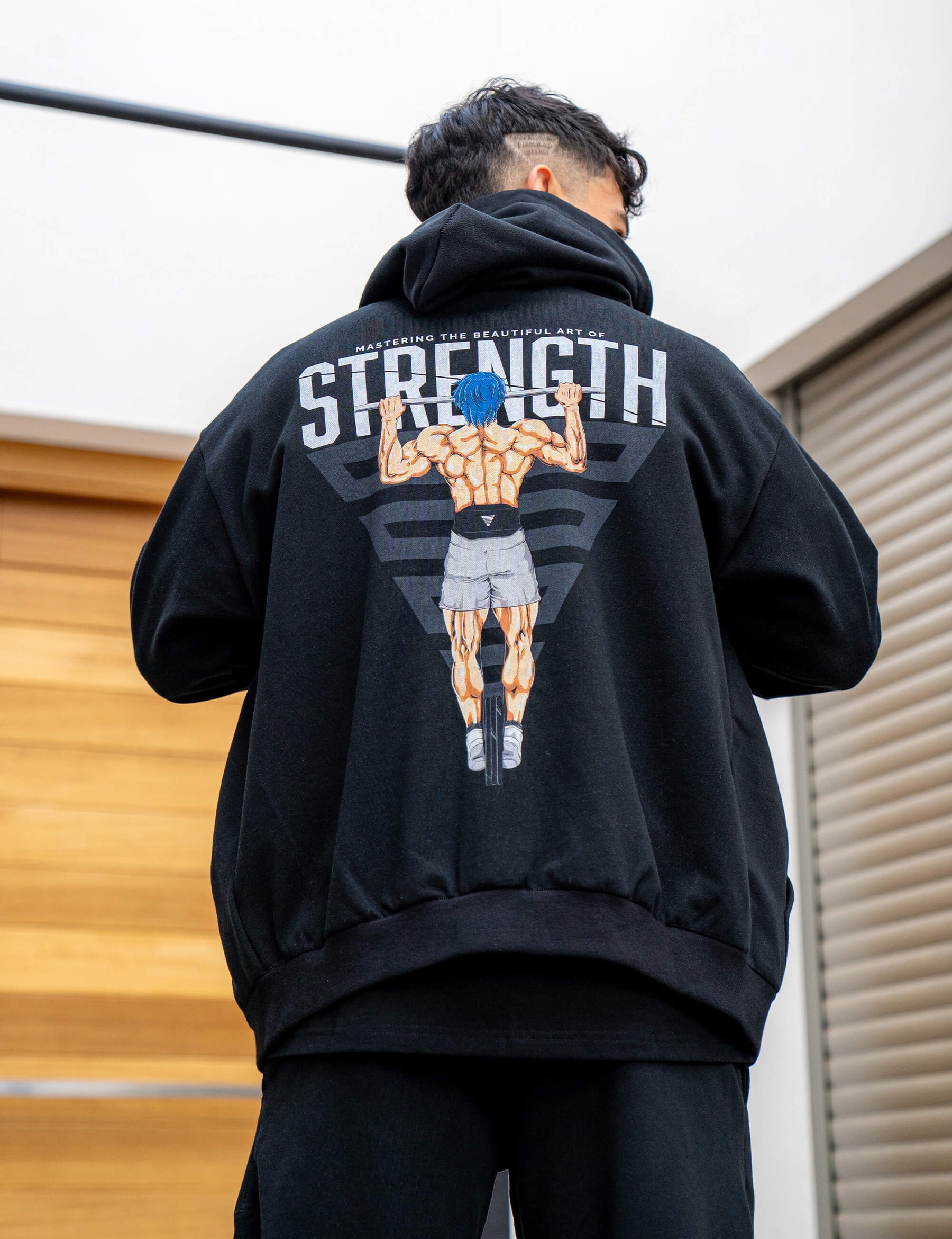Felpa Oversize con Cerniera Anime Strength
