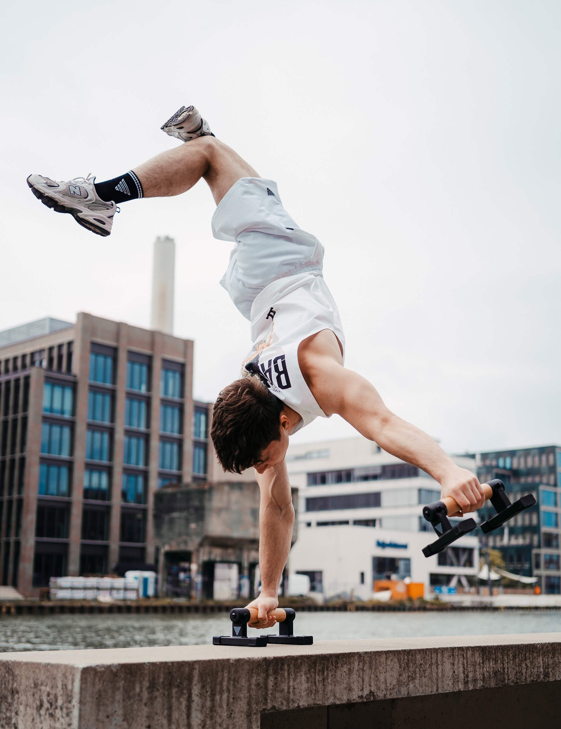 Anime Oversized Tank Top Balance Herren | GORNATION