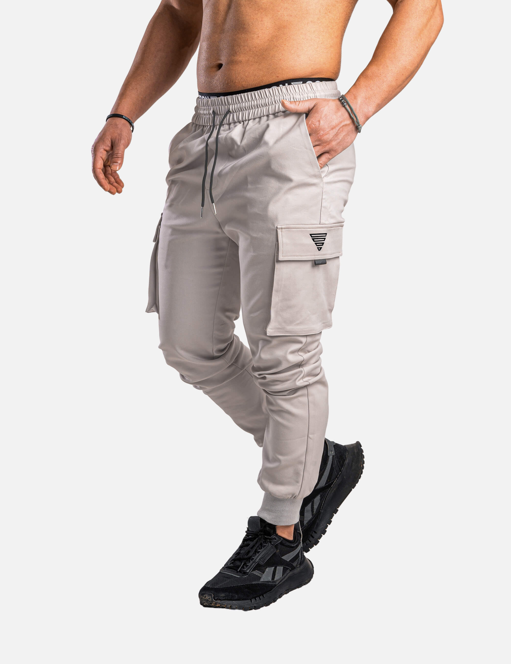 Skinny Fit Nylon Cargo Joggers - Black - Men