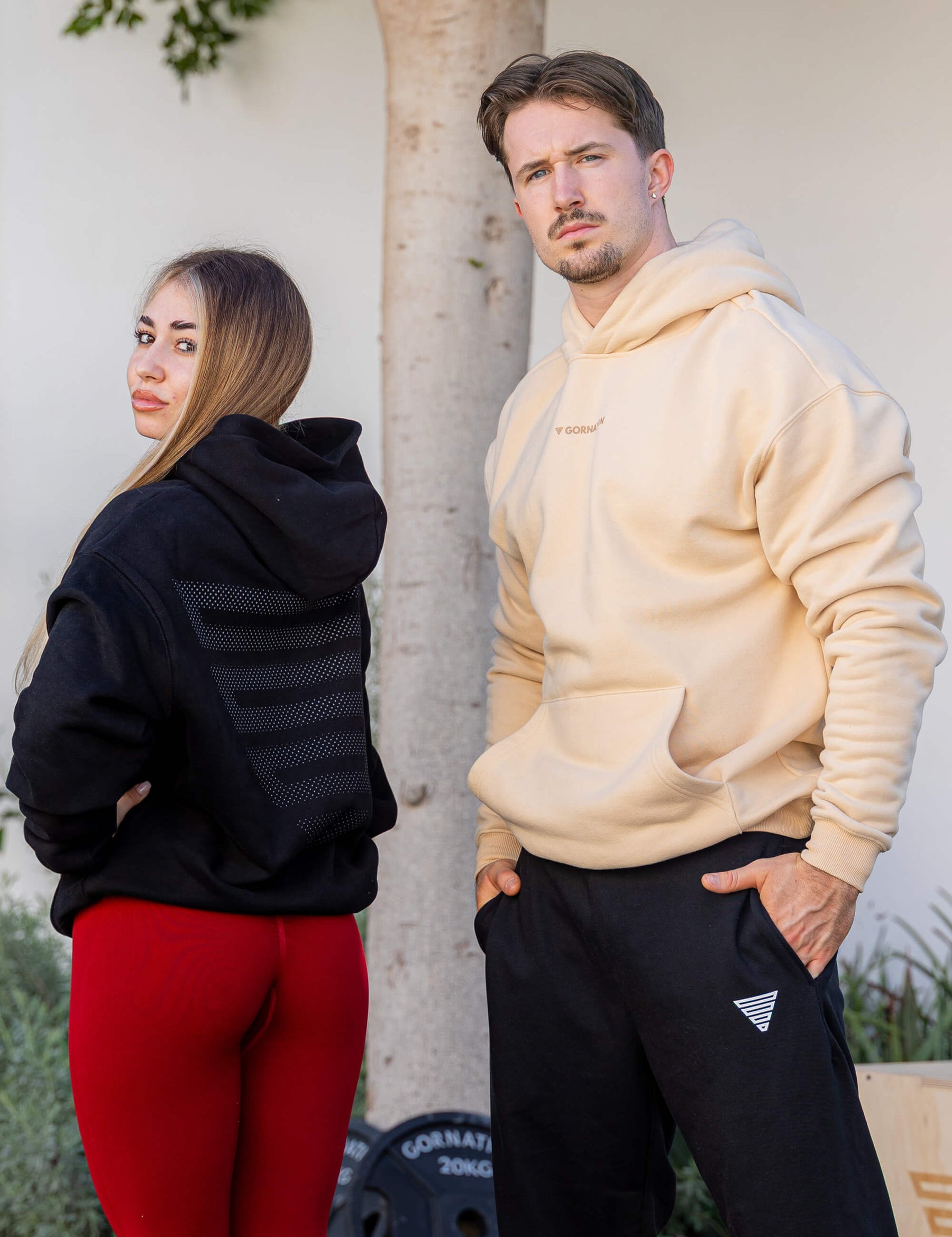 Felpa Oversized con Cappuccio Essential