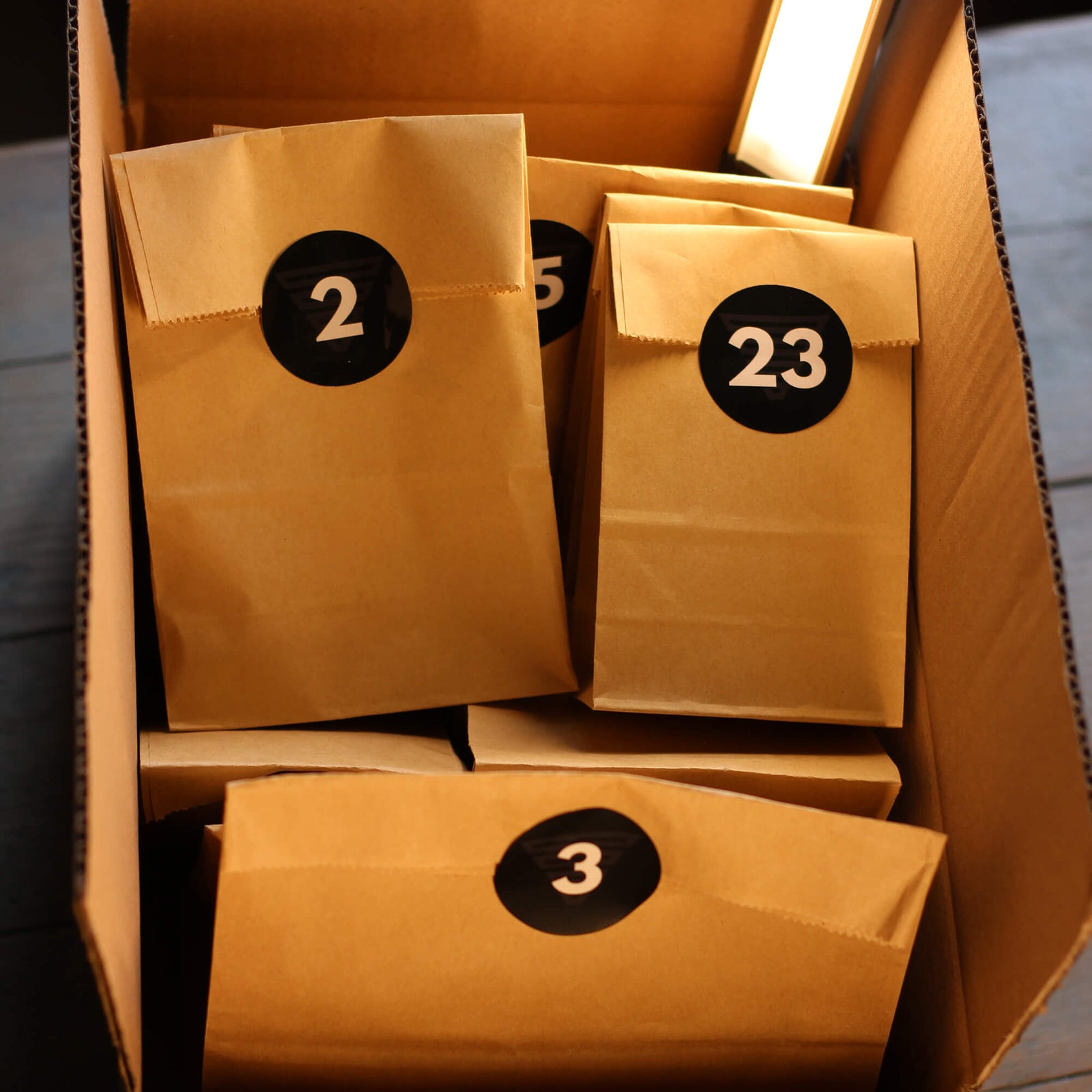 calisthenics advent calendar shipping