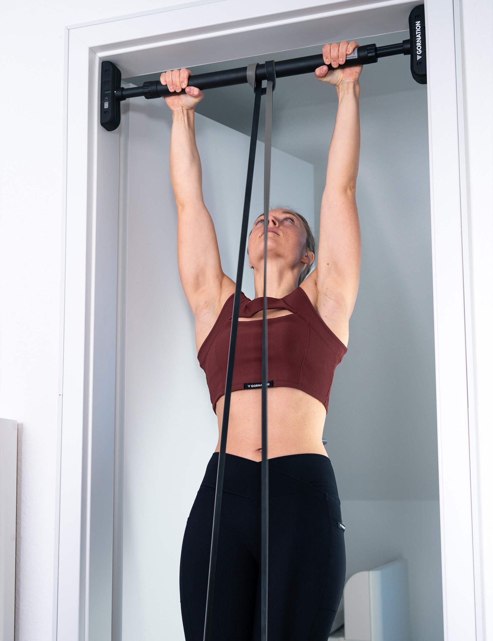 Home › Pull Up Bars › Door Pull Up Bar Extend-it
