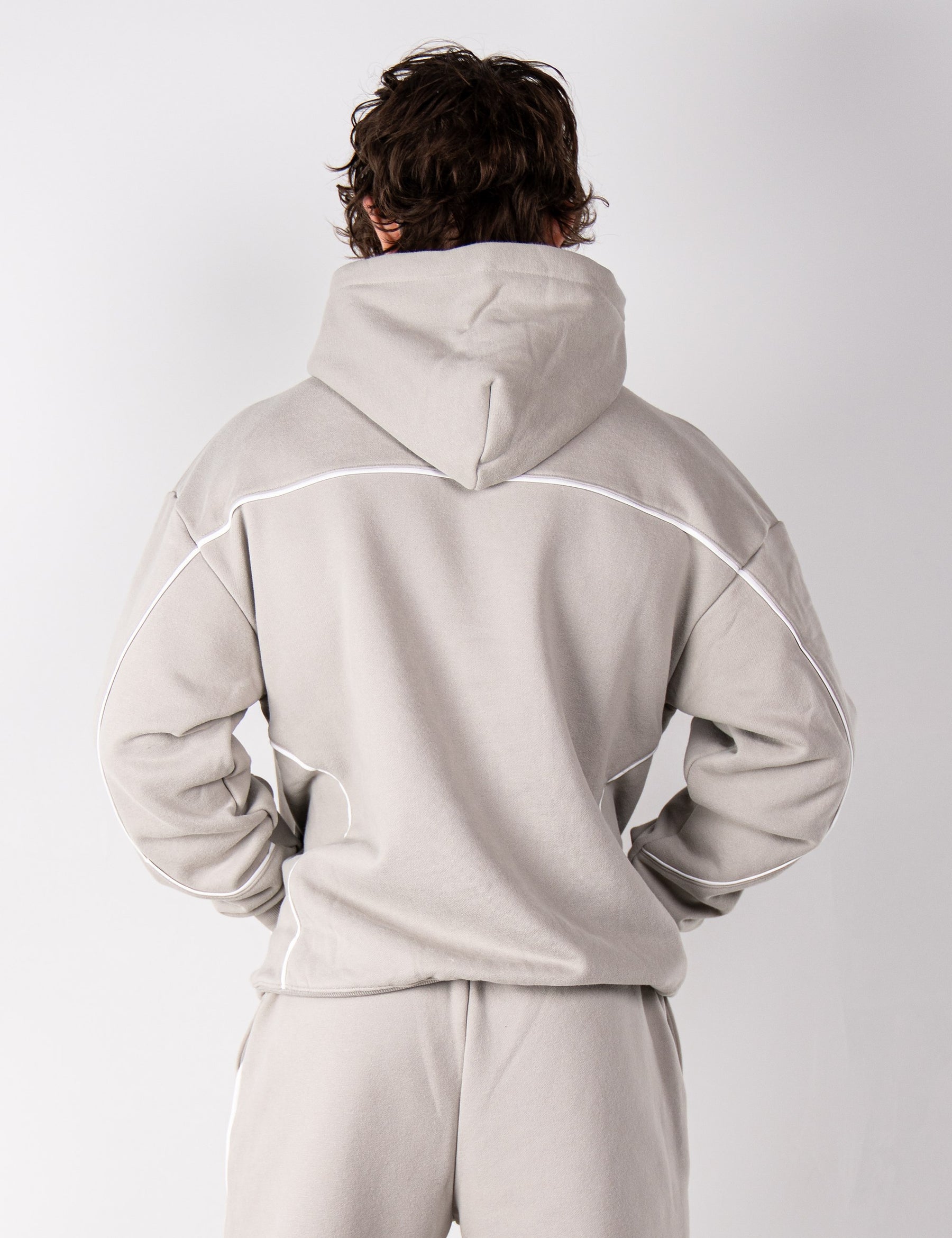Sweat à Capuche Arc