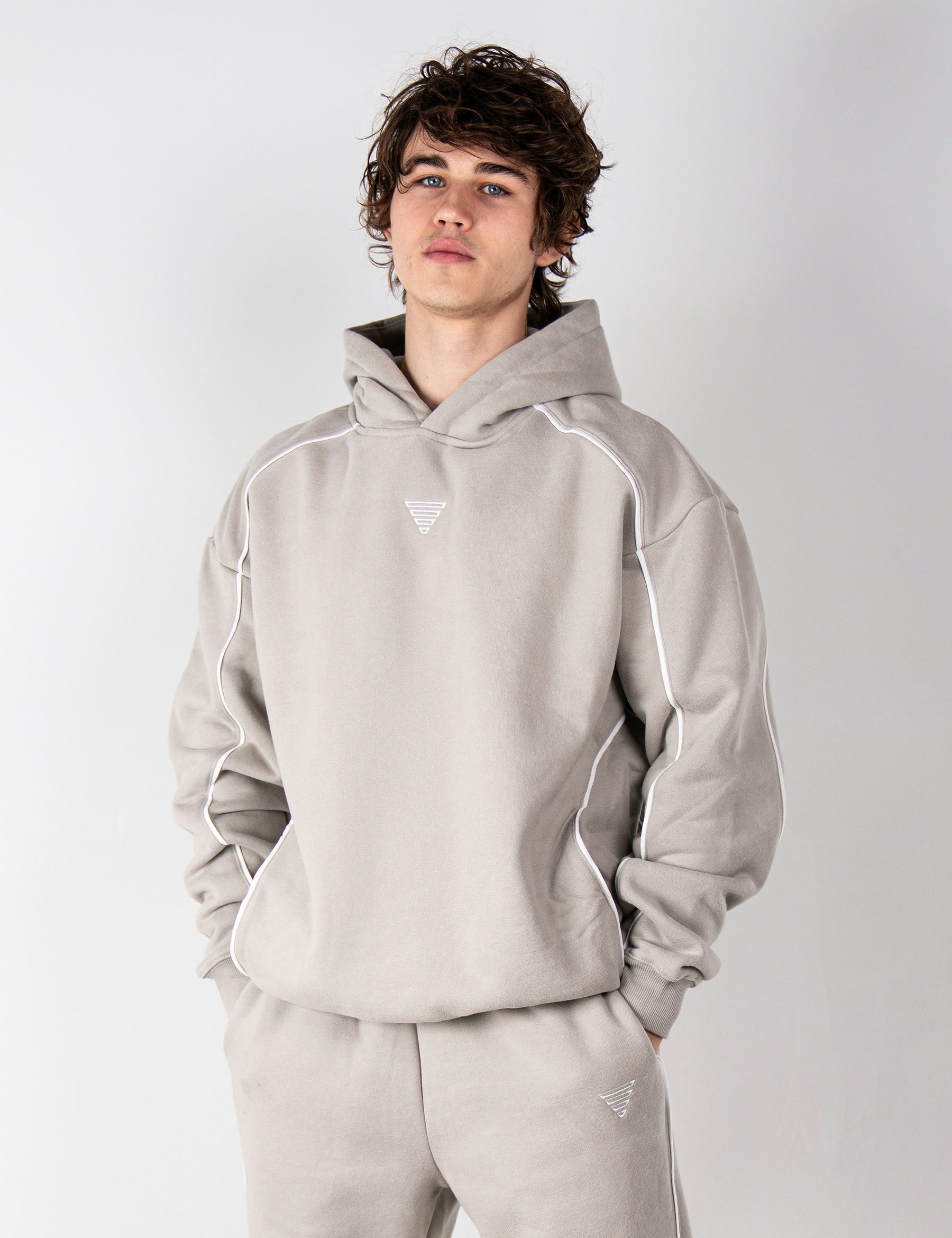 Sweat à Capuche Arc