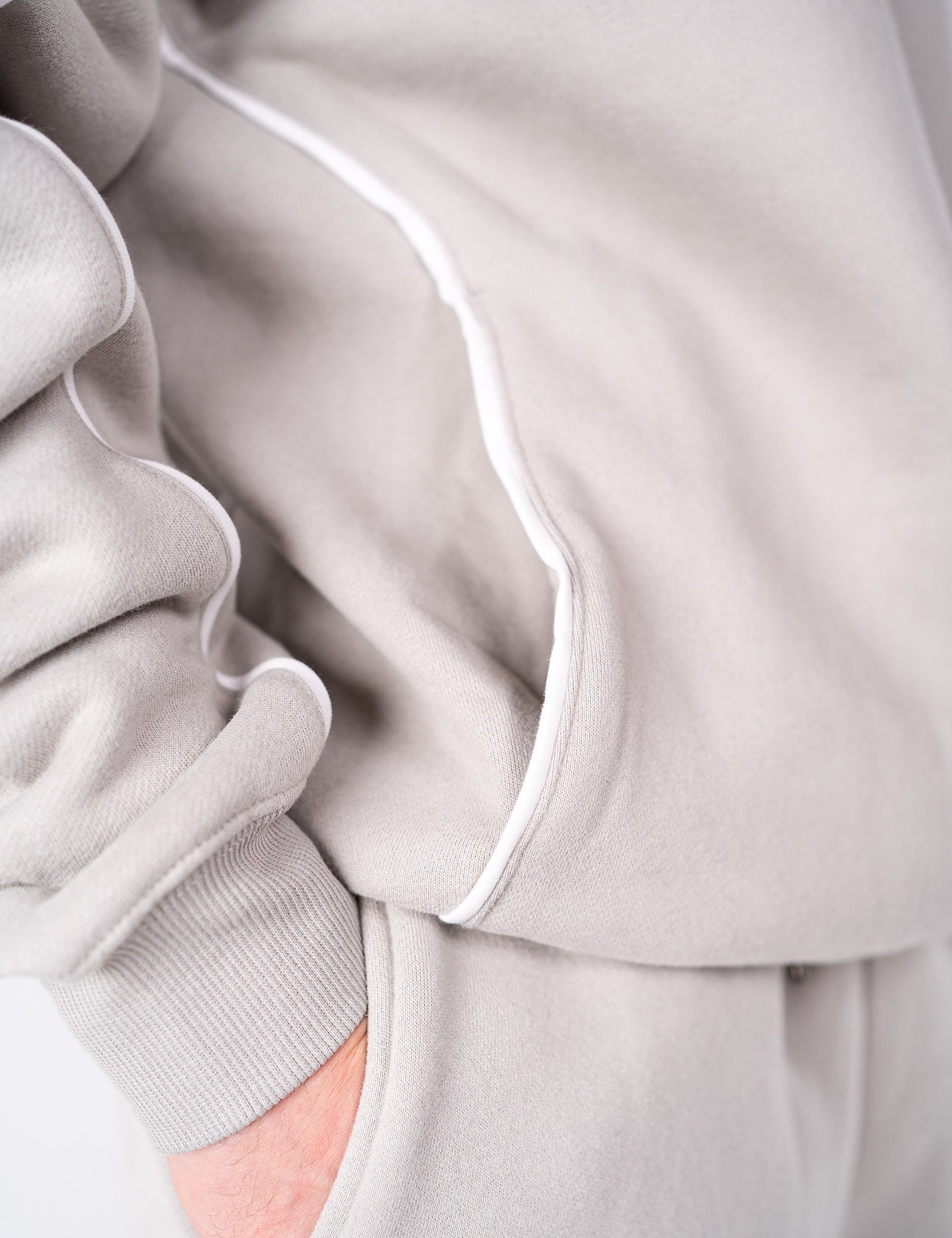 Sweat à Capuche Arc