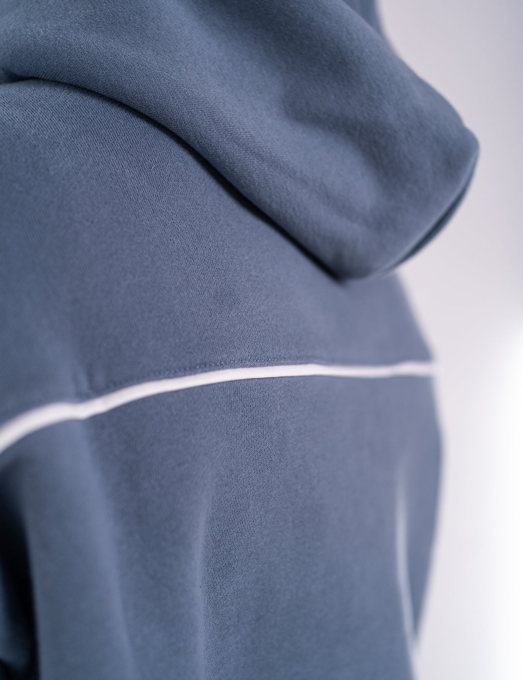 Sweat à Capuche Arc