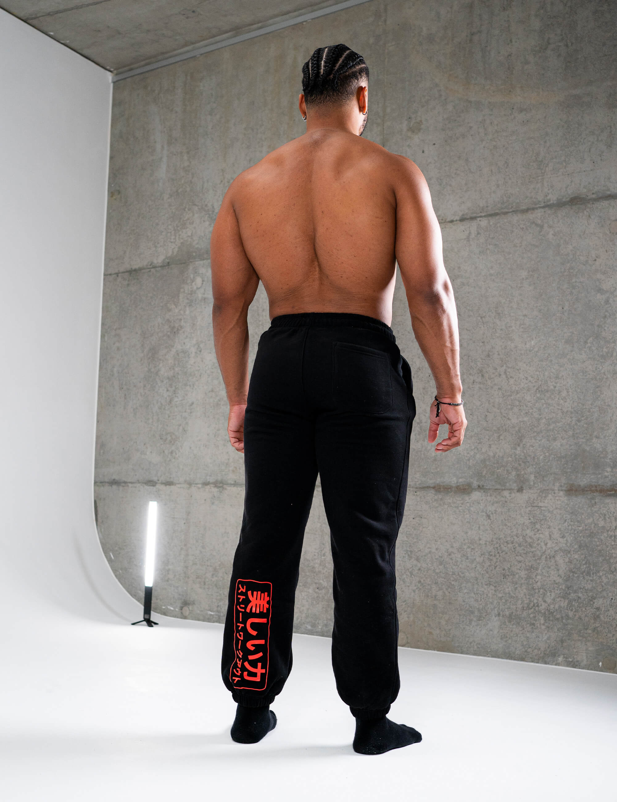 Saru Sweatpants Men | Calisthenics Clothing by GORNATION